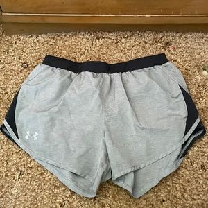 Underarmour sports shorts